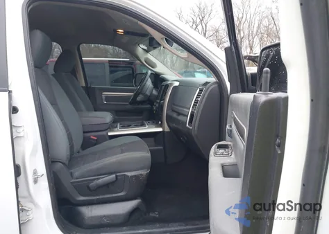 2015 Ram 1500 Outdoorsman из США, поврежденный, VIN 1C6RR7LM0FS666459